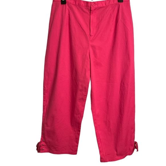 Vintage Sag Harbor Sport Petite Pants Women’s Hot Pink Capris Pants Lace Detail - Picture 2 of 8